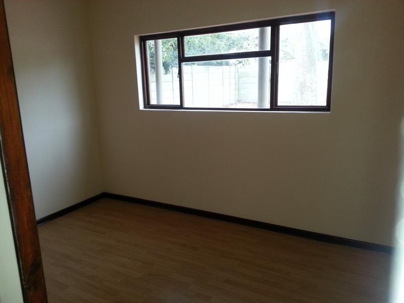 To Let 4 Bedroom Property for Rent in Monte Vista Western Cape